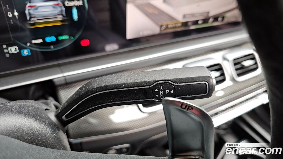 Mercedes-Benz GLE-Class 2023