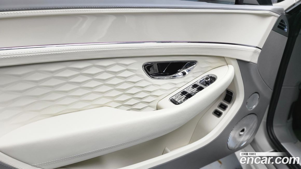 Bentley Continental 2025