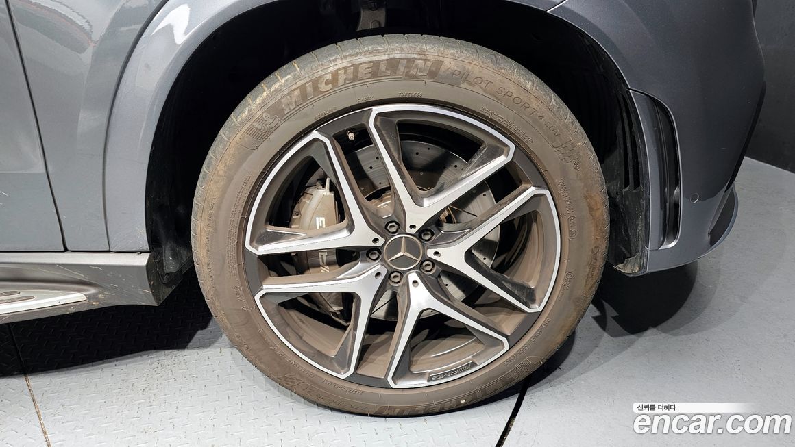 Mercedes-Benz GLE-Class 2023