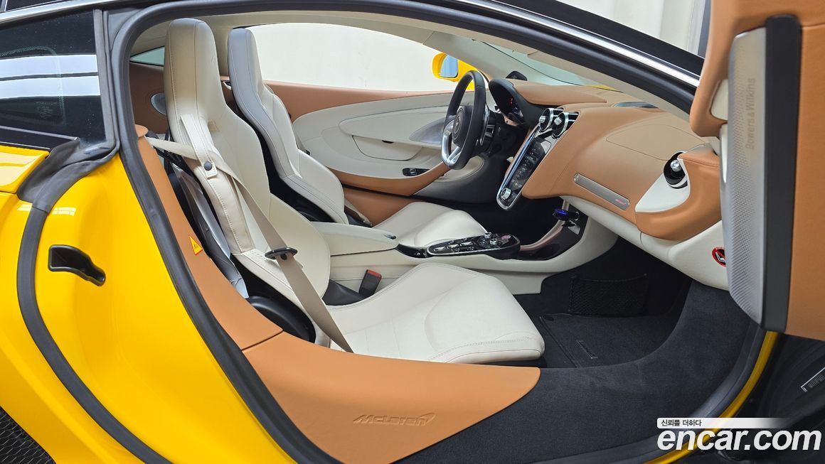 Mclaren GT 2022