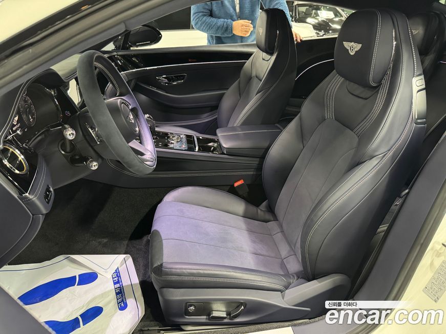 Bentley Continental 2023