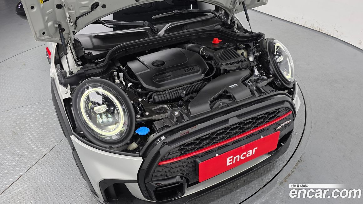 Mini Cooper Convertible 2023