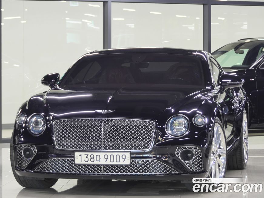 Bentley Continental 2021