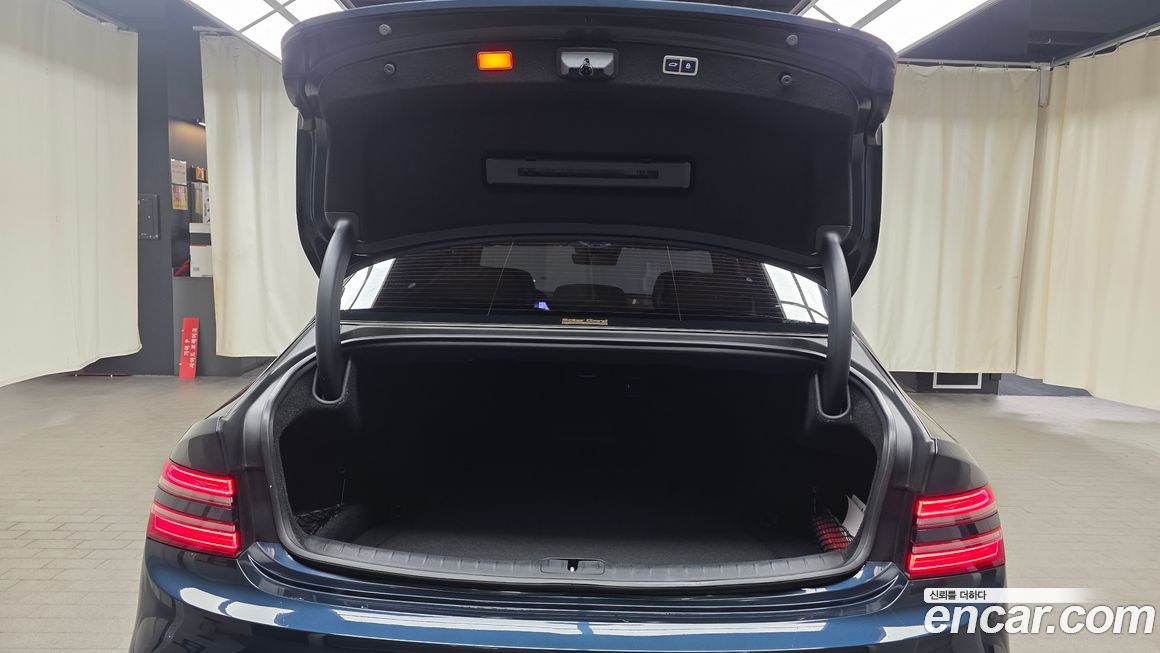 Genesis G80 2025