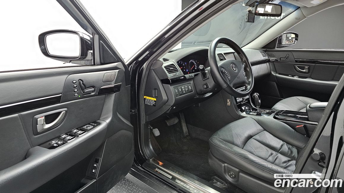 Kia OPIRUS 2010
