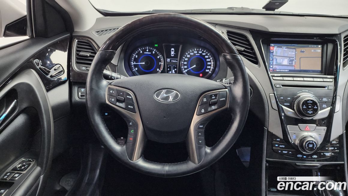 Hyundai Grandeur 2012