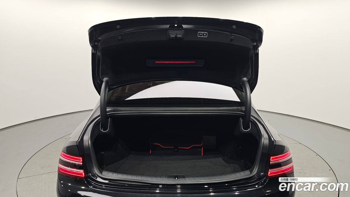 Genesis G80 2023