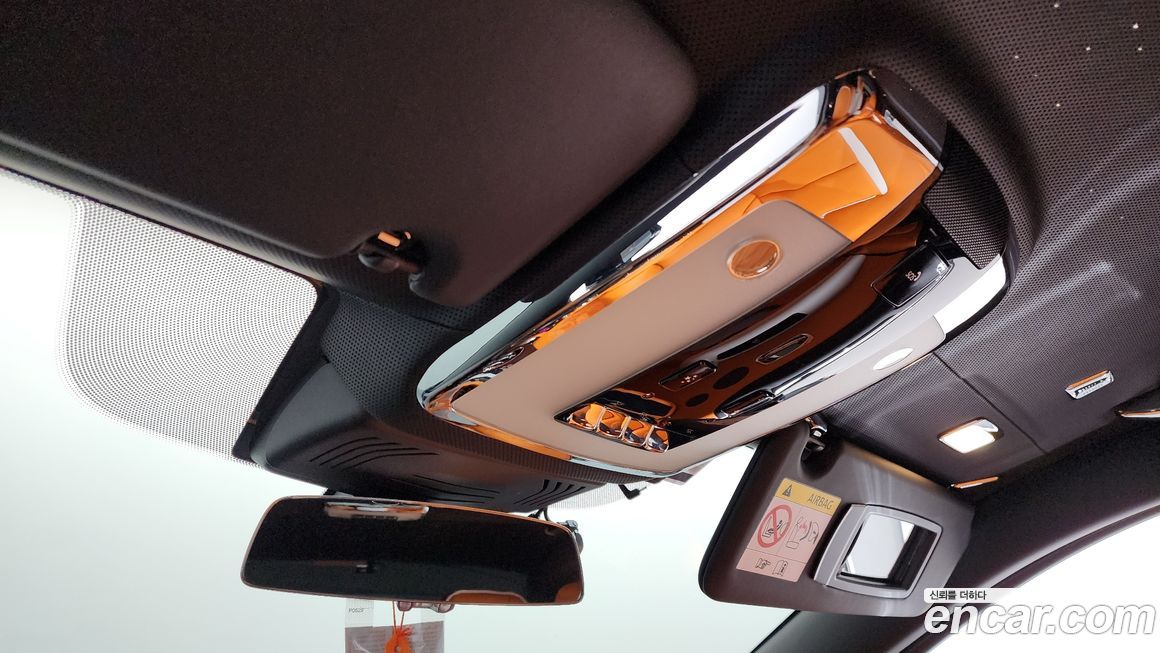 Rolls-Royce Ghost 2024