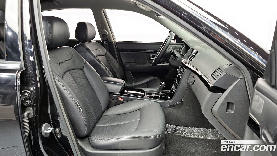 Kia OPIRUS 2010