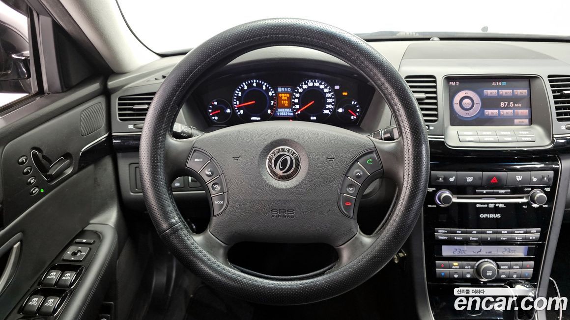 Kia OPIRUS 2010