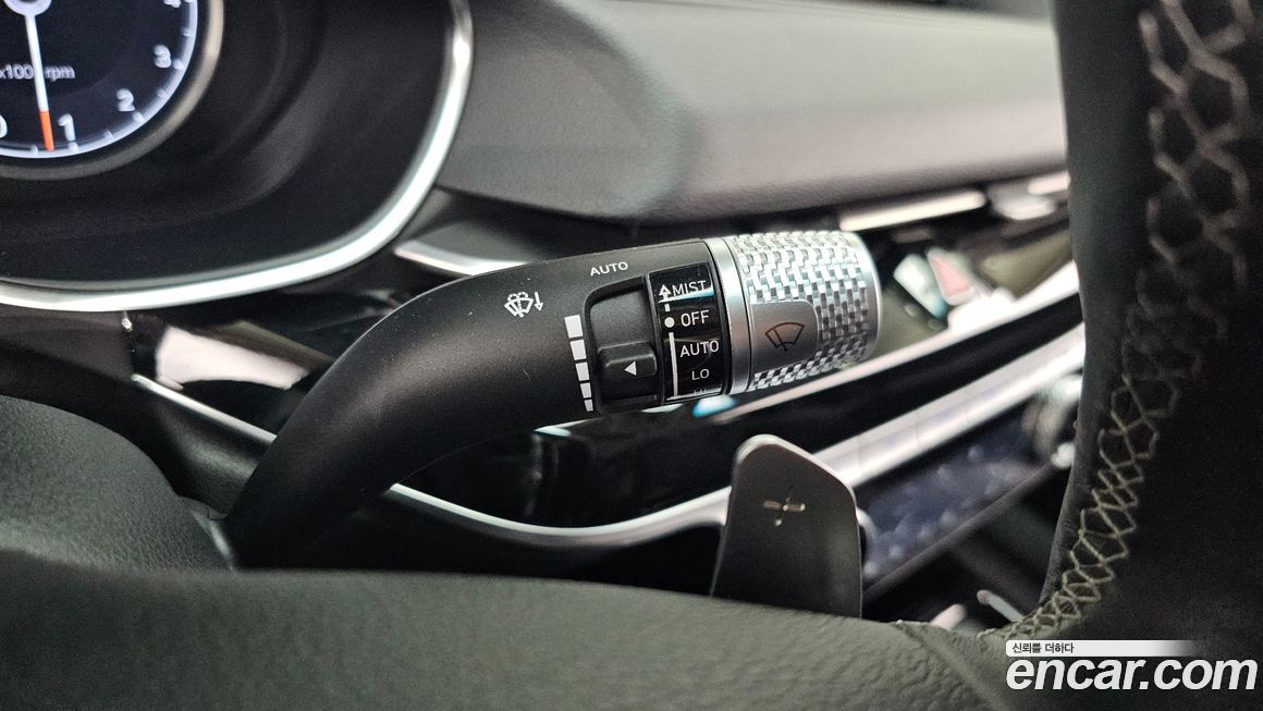 Genesis G80 2023