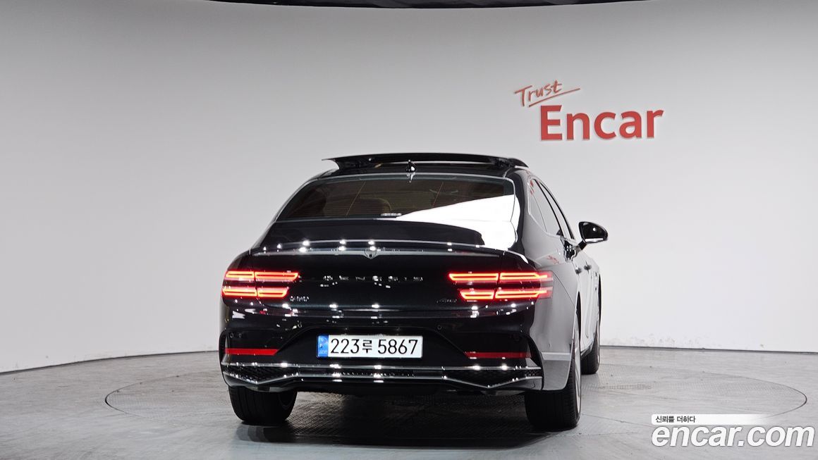 Genesis G80 2025