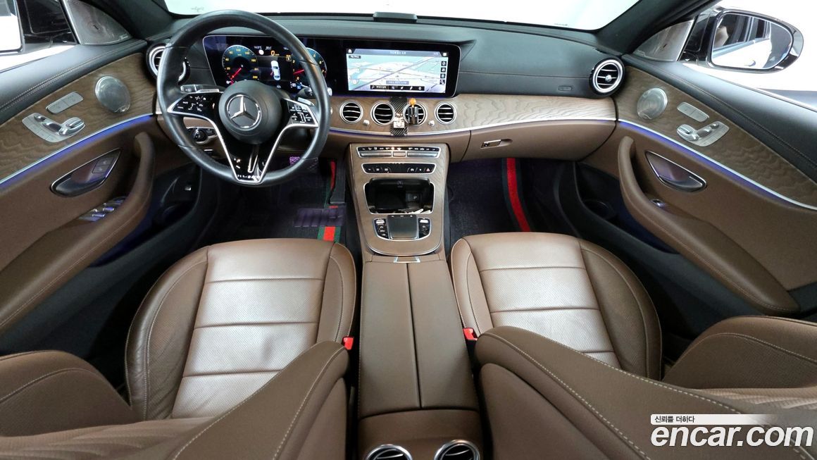 Mercedes-Benz E-Class 2022