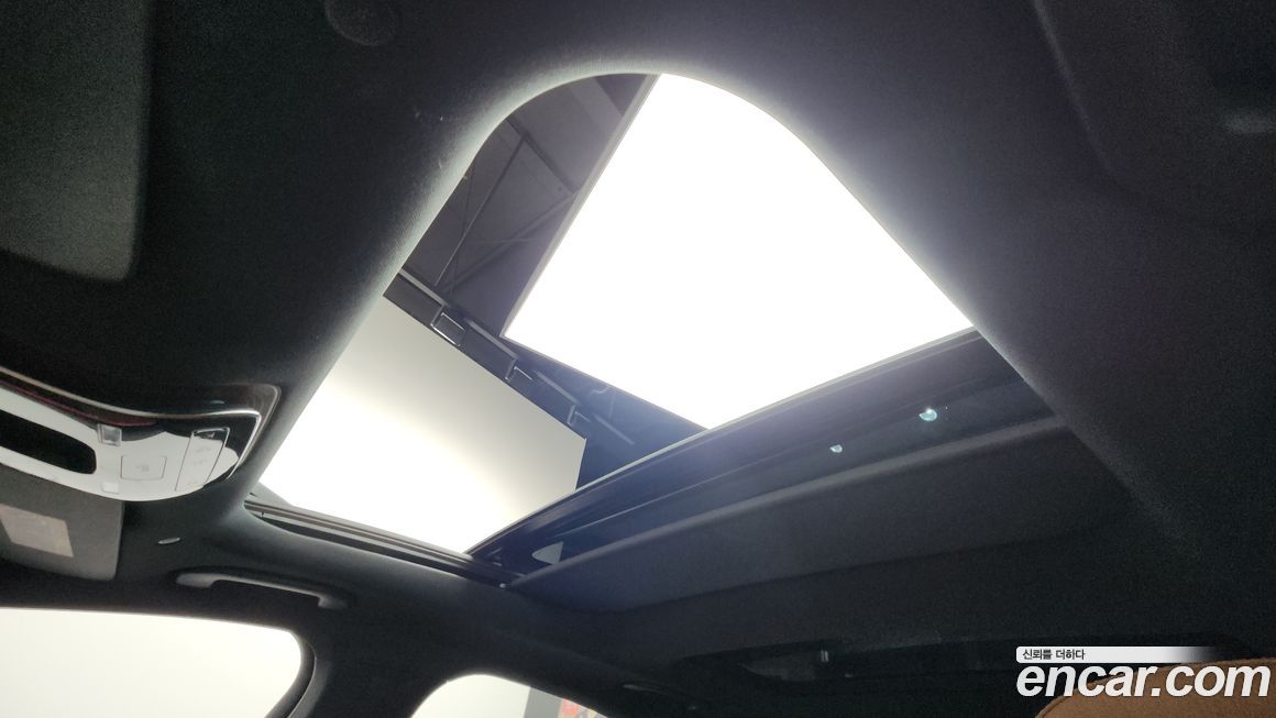 Mercedes-Benz E-Class 2025