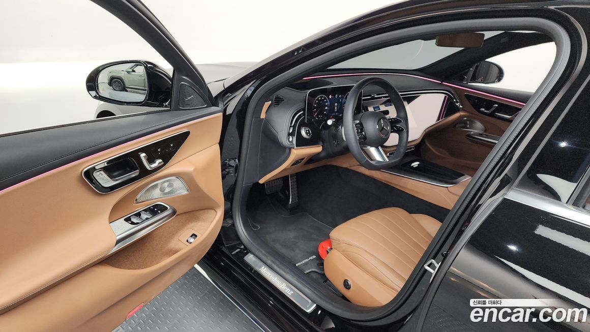 Mercedes-Benz E-Class 2025