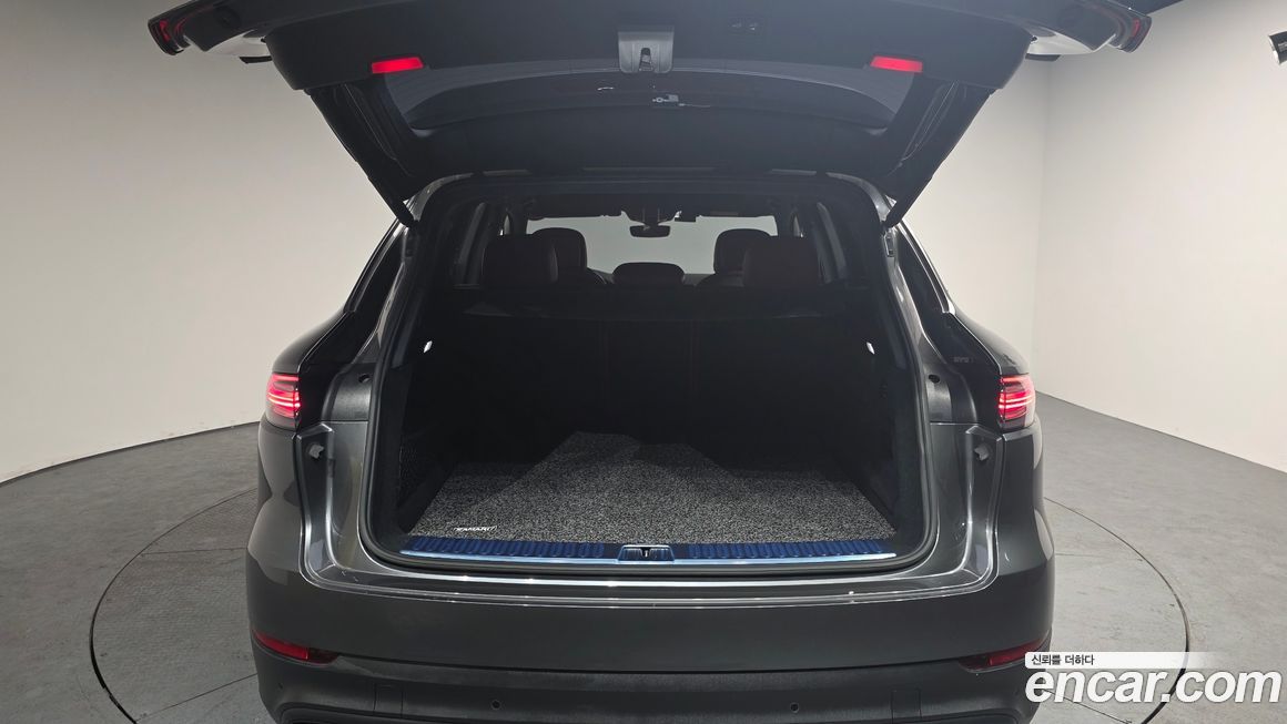 Porsche Cayenne 2020