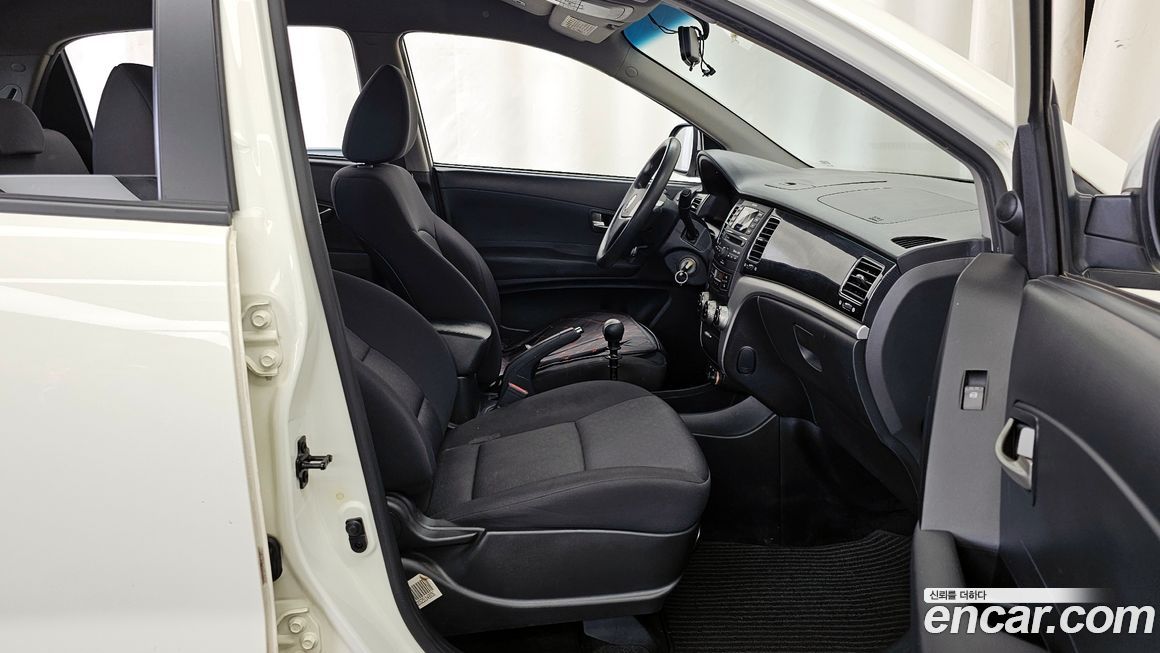 KG_Mobility_Ssangyong KORANDO 2012