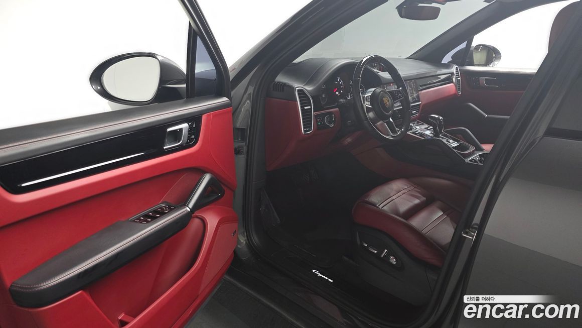 Porsche Cayenne 2020