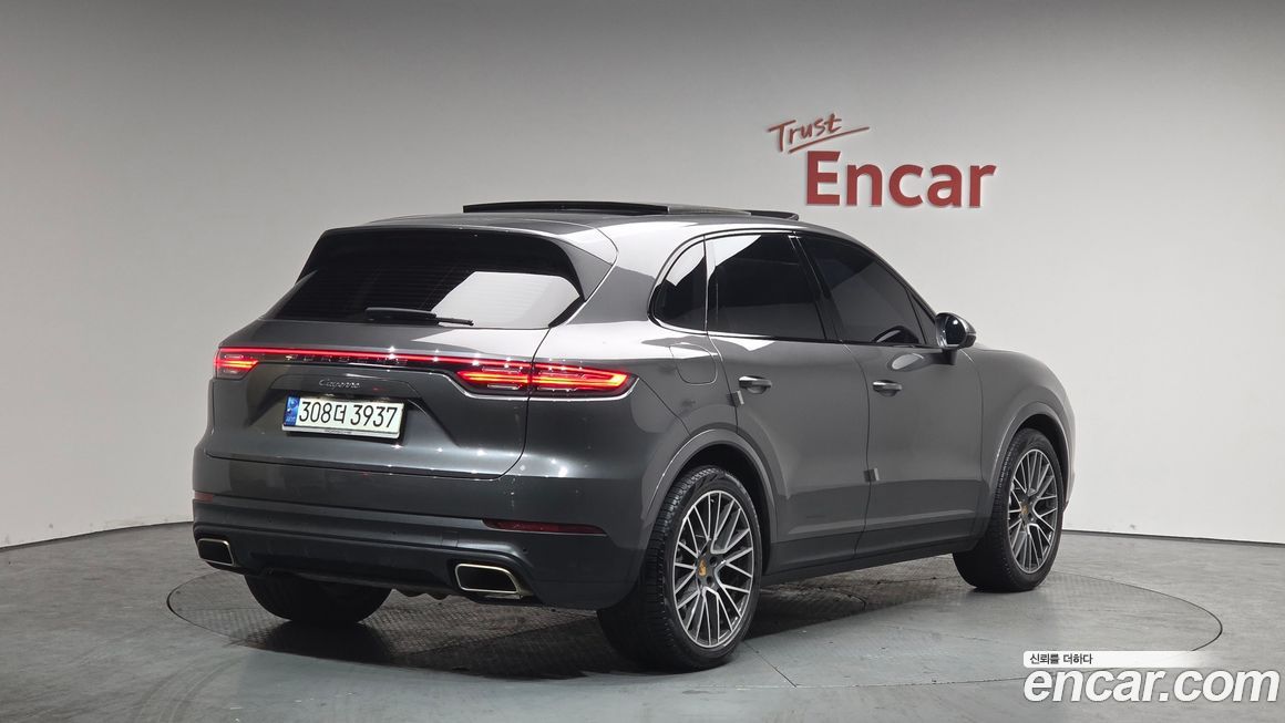 Porsche Cayenne 2020