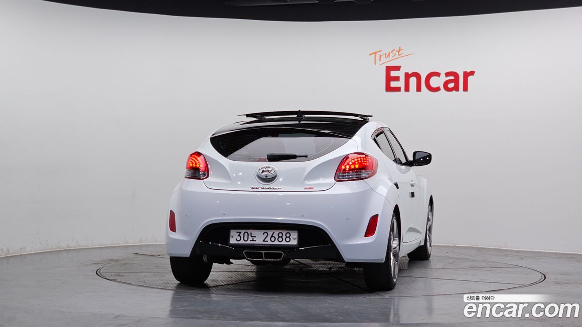 Hyundai Veloster 2012