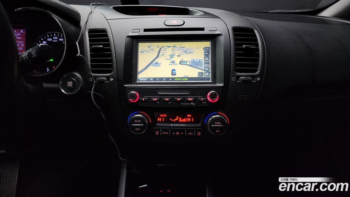 Kia K3 2013