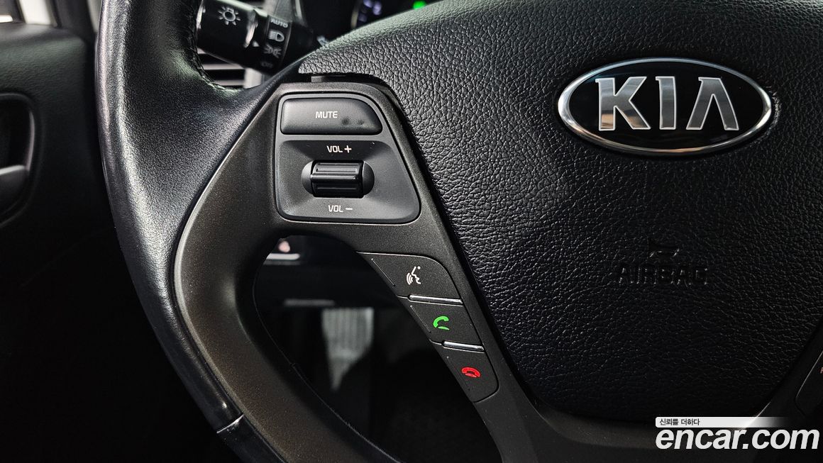 Kia K3 2015
