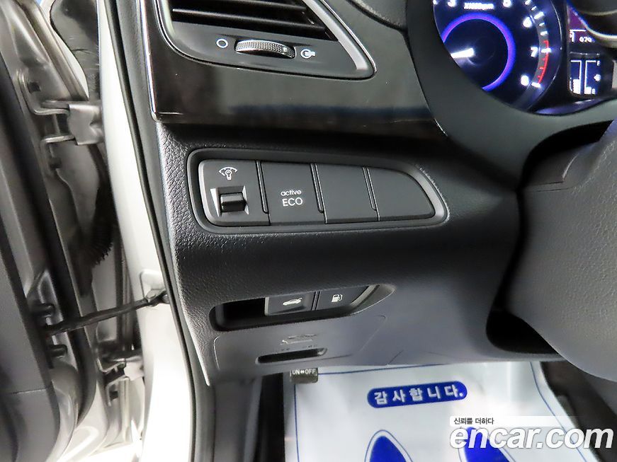 Hyundai Grandeur 2012