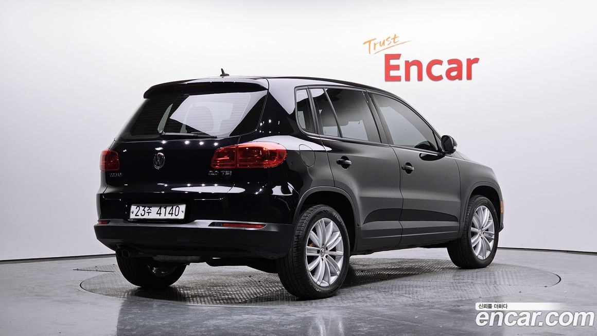 Volkswagen Tiguan 2012