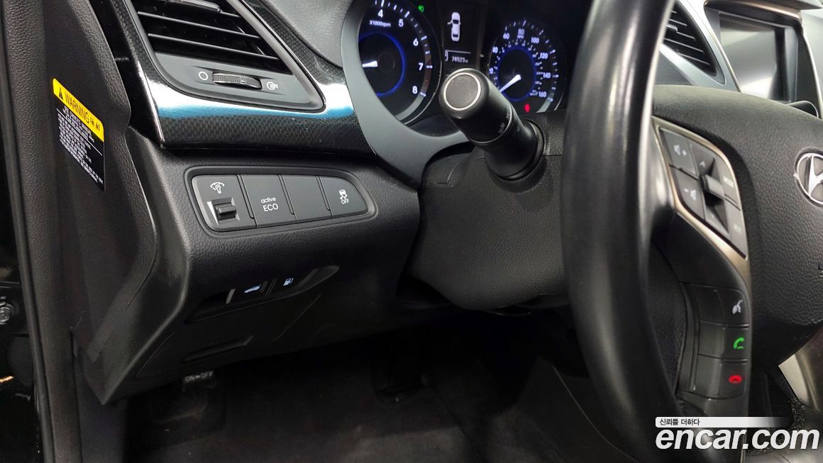 Hyundai Grandeur 2012