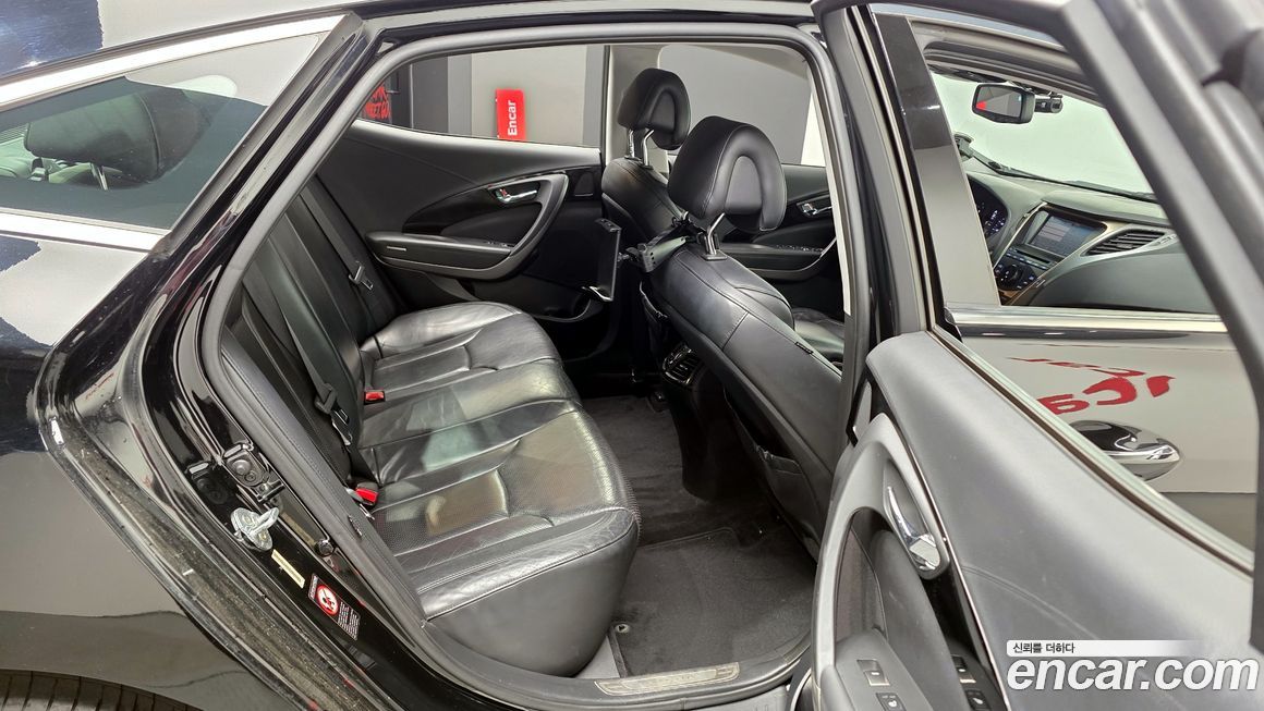 Hyundai Grandeur 2012