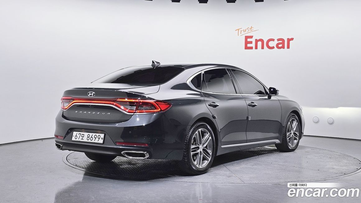 Hyundai Grandeur 2017