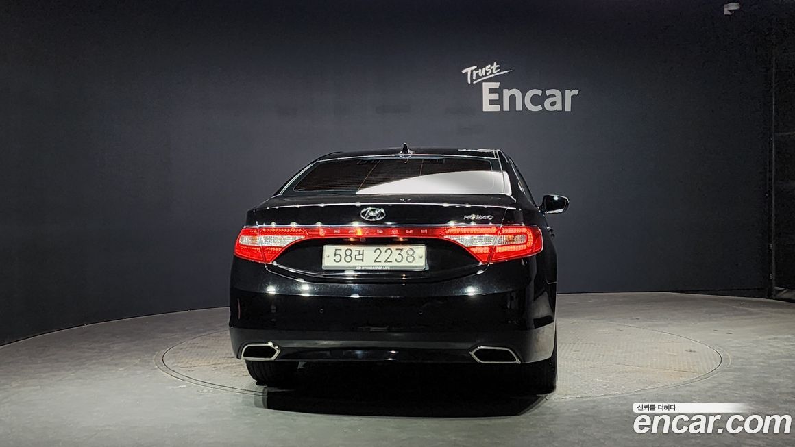 Hyundai Grandeur 2015