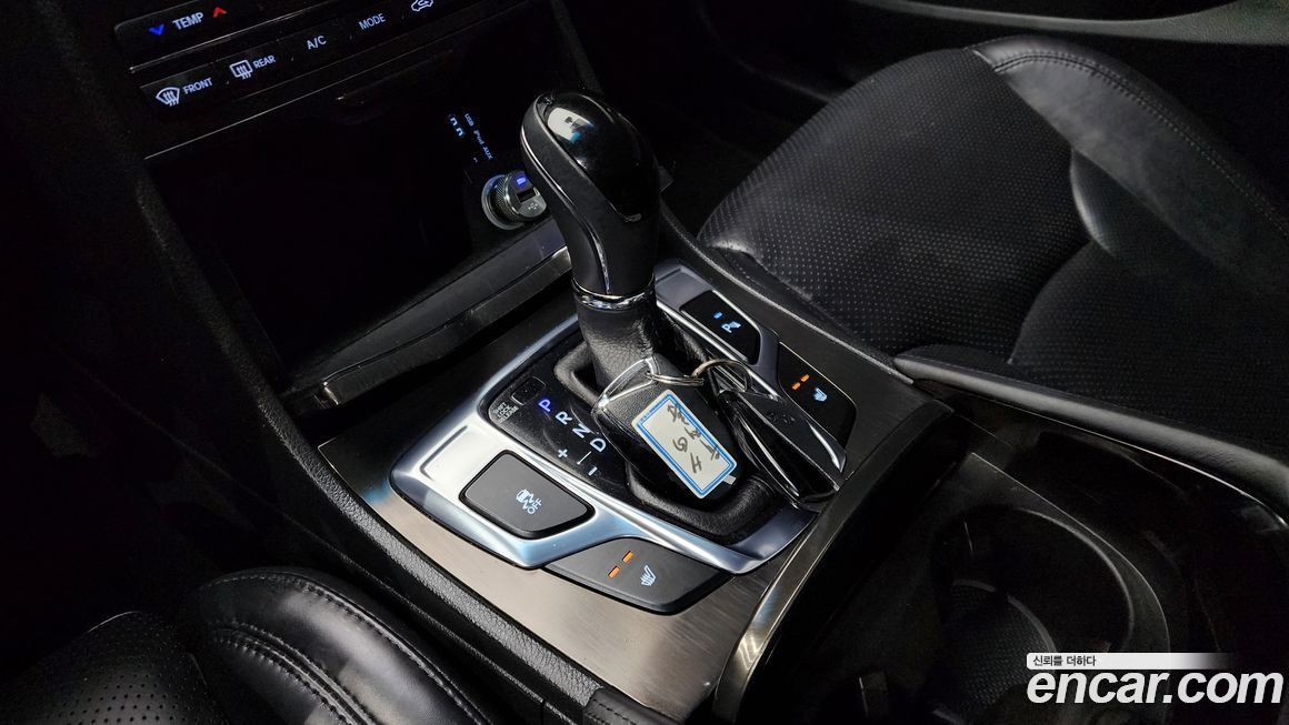 Hyundai Grandeur 2015