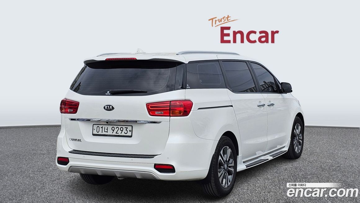 Kia Canival 2019