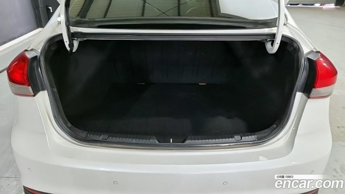 Kia K3 2016
