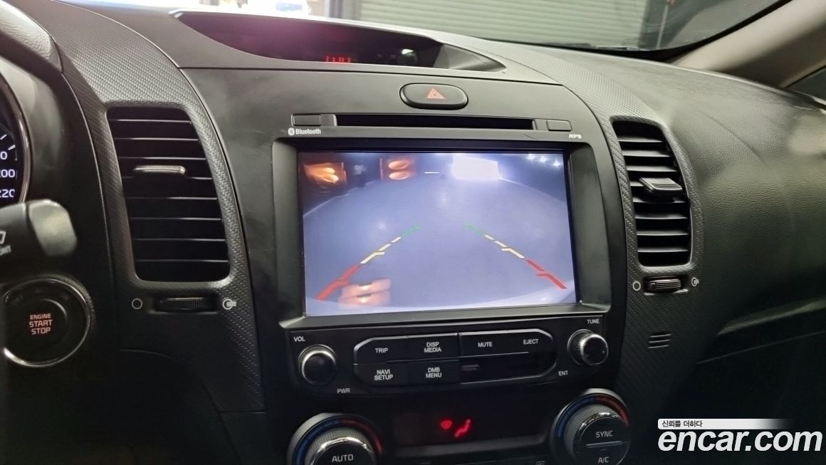 Kia K3 2016