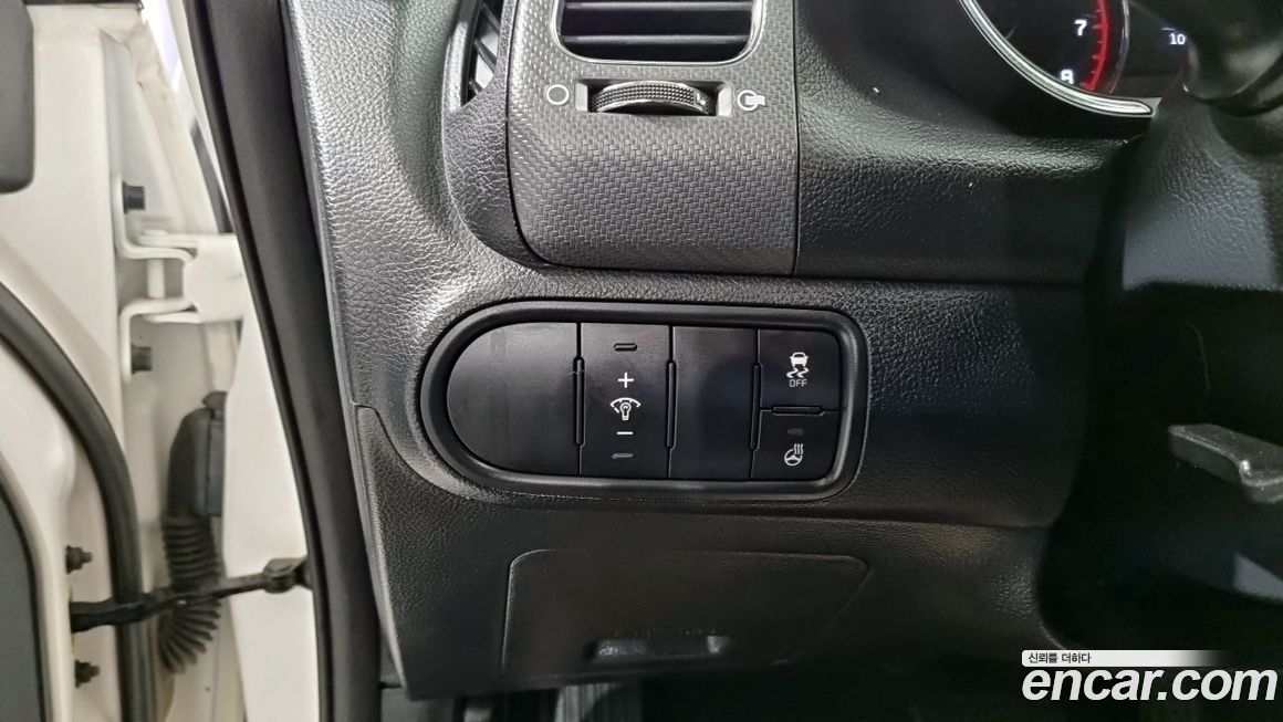 Kia K3 2016