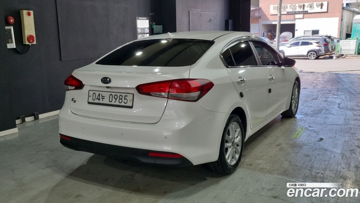 Kia K3 2016