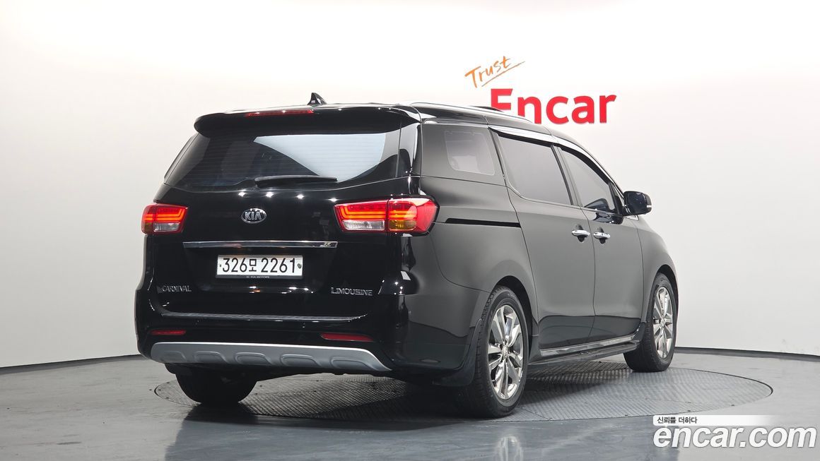 Kia Canival 2018