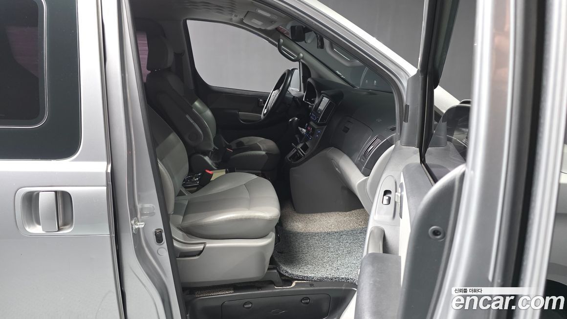 Hyundai Starex 2020