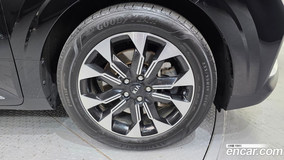 Kia Canival 2021