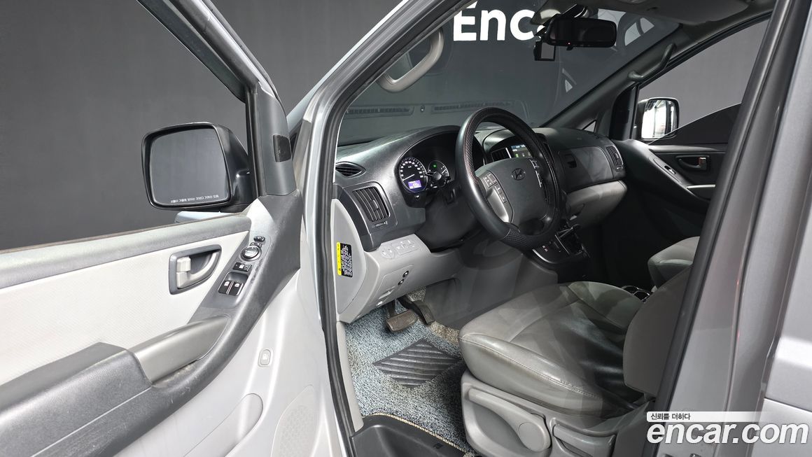 Hyundai Starex 2020