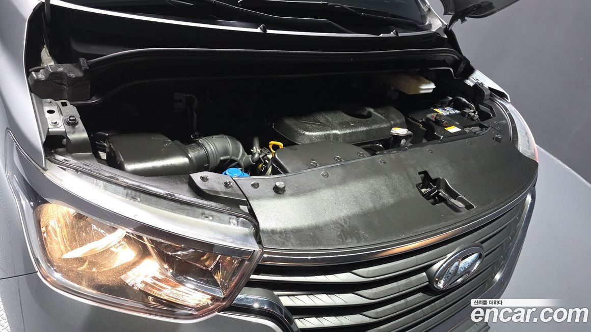 Hyundai Starex 2020
