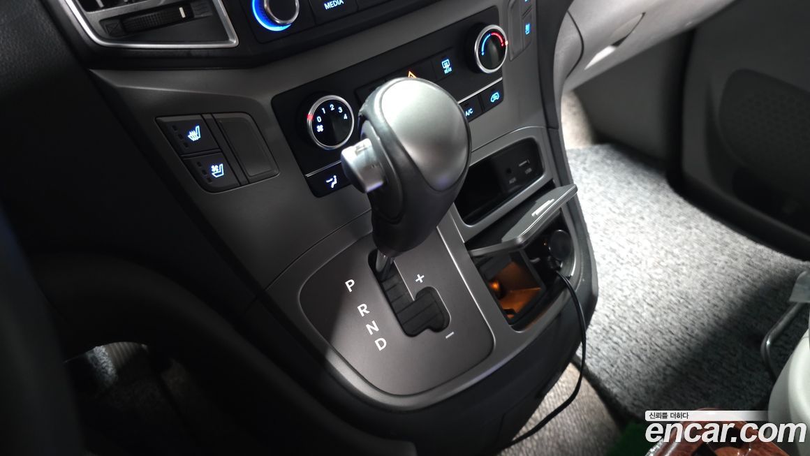 Hyundai Starex 2020