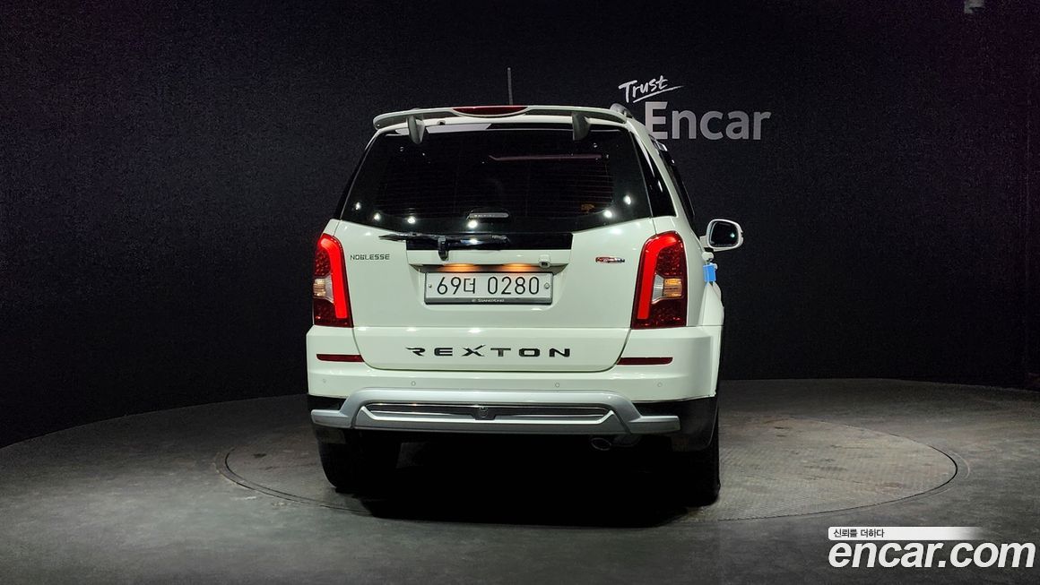 KG_Mobility_Ssangyong Rexton 2016