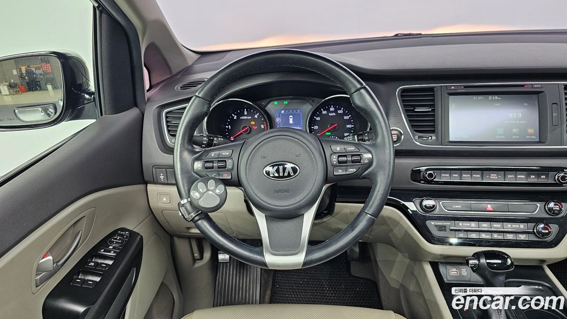 Kia Canival 2016