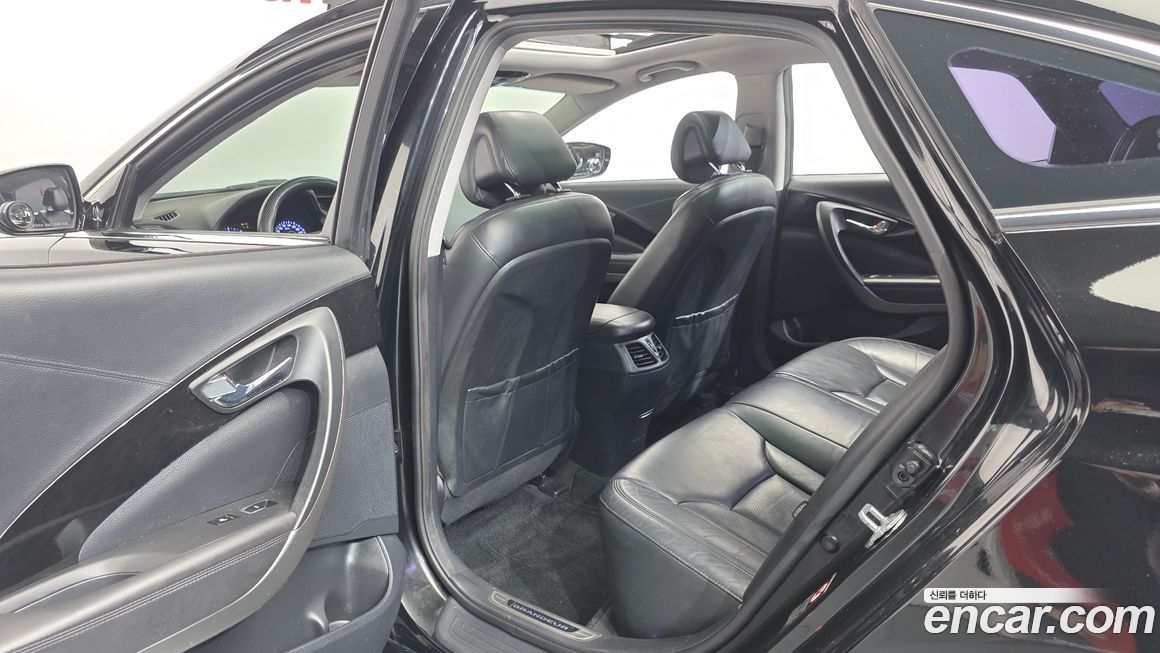 Hyundai Grandeur 2015