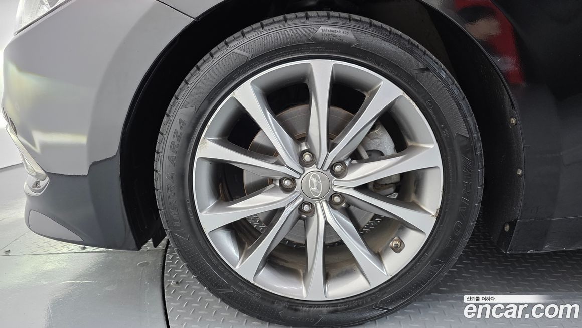 Hyundai Grandeur 2015