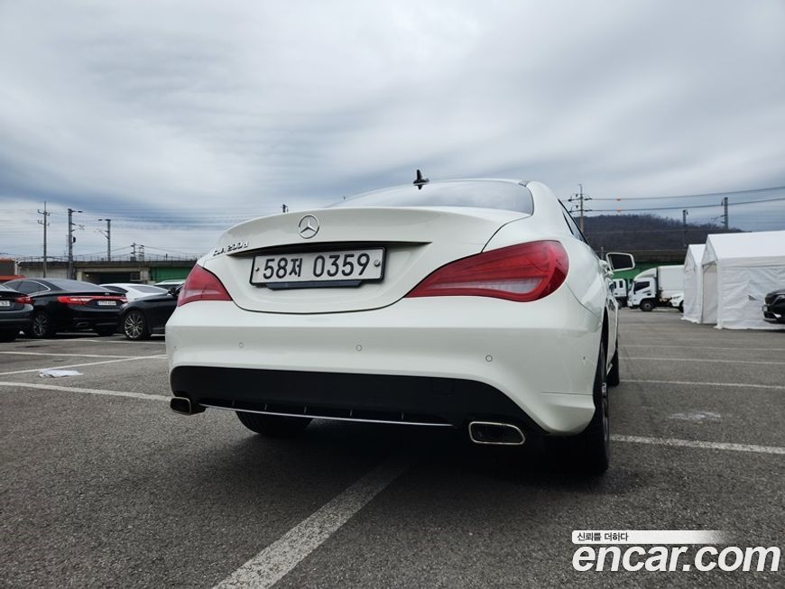 Mercedes-Benz CLA-Class 2016