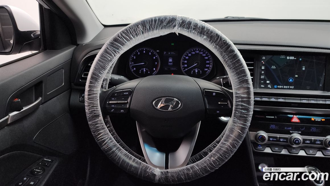 Hyundai AVANTE 2019
